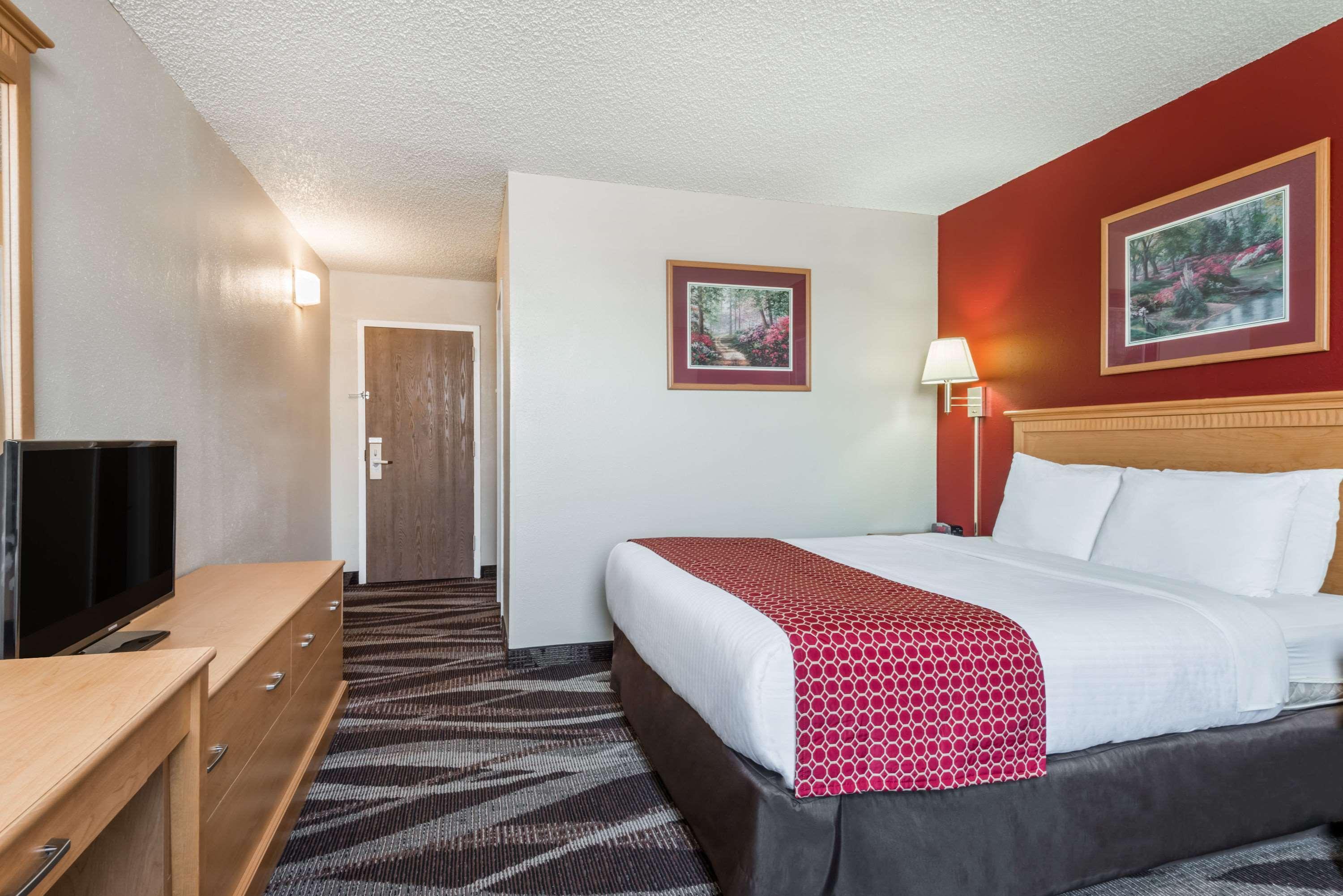 Hotel Days By Wyndham 3*
